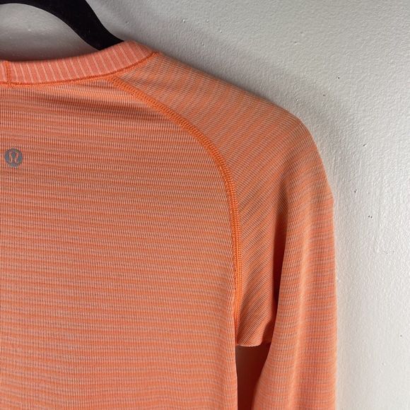 Lululemon Size 6 Swiftly Tech Long Sleeve Top Regular‎ Length Orange - Picture 9 of 13
